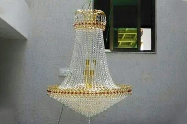 Export-ready crystal chandelier lights with refined style