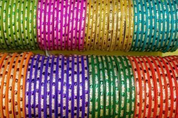 Wholesale glass bangles manufacturer in Firozabad India