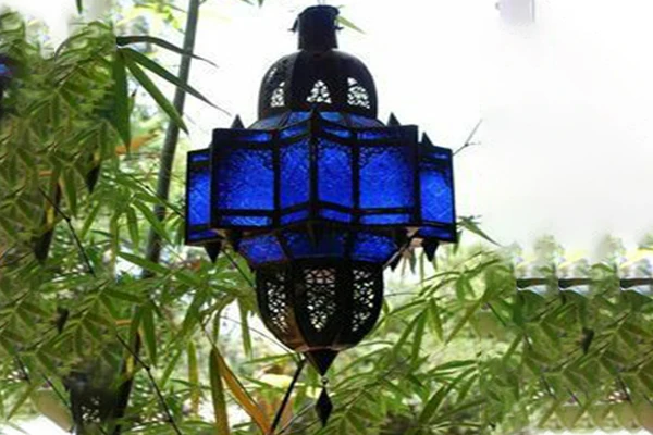 Premium hanging lights for contract and retail buyers