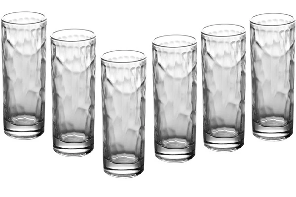 Clear water glasses ideal for hotels and restaurants