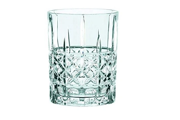 Elegant glass whisky glasses from trusted makers