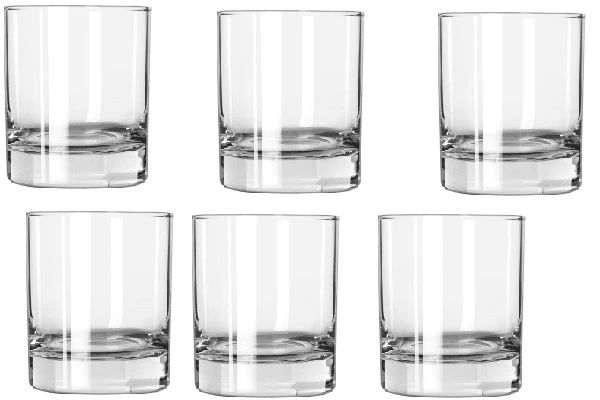 Fine glass whisky glasses created by artisans
